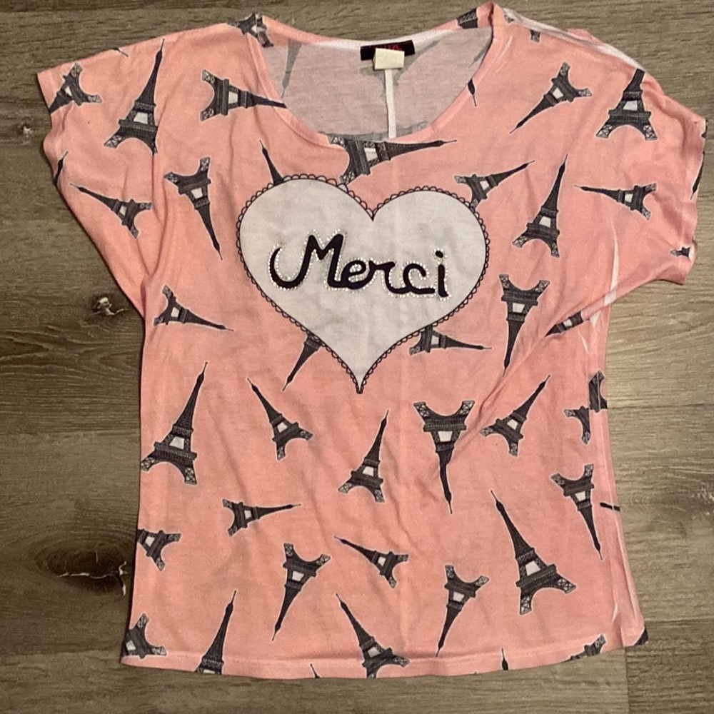Short sleeve top